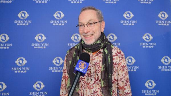 French Audiences Applaud Shen Yun’s Uniqueness