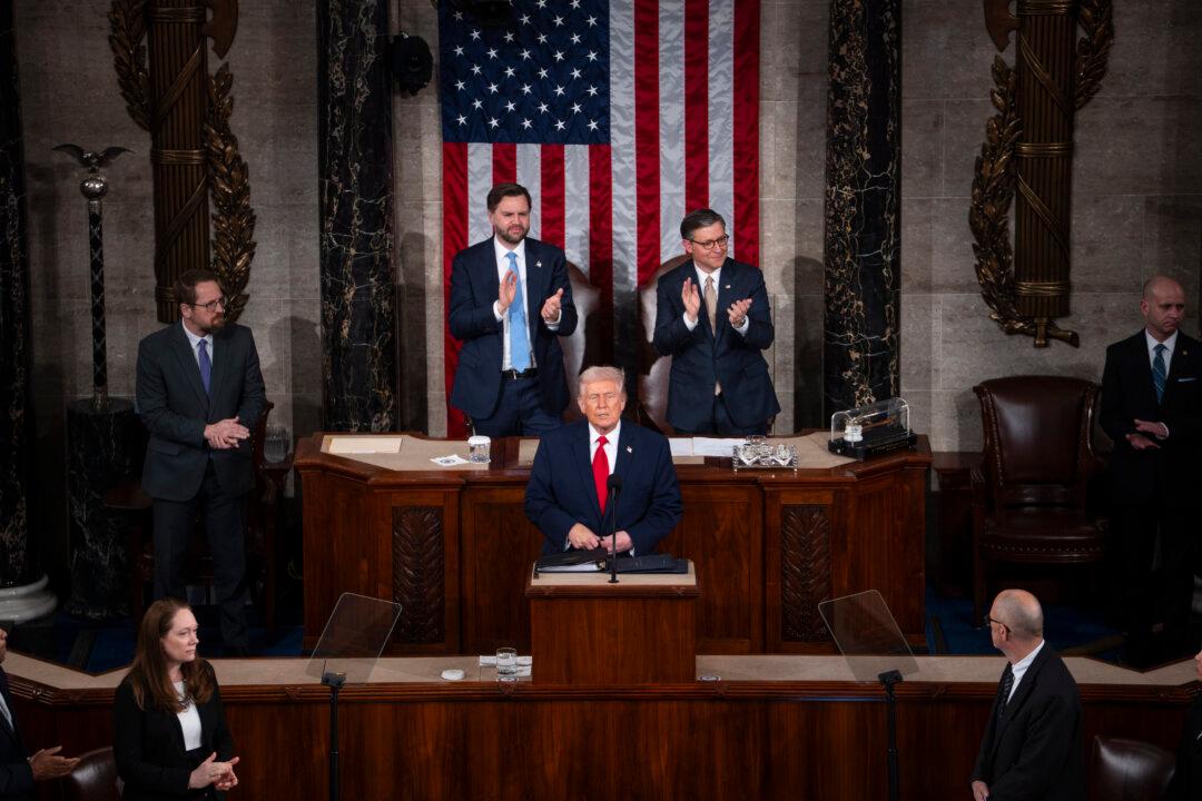 Trump Hails ‘Turnaround for the Ages’ in State of the Union