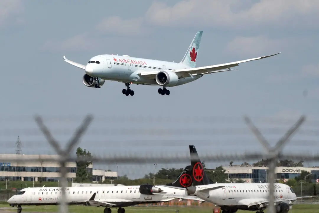 Air Canada Announces Retirement of CEO Days After Language Controversy
