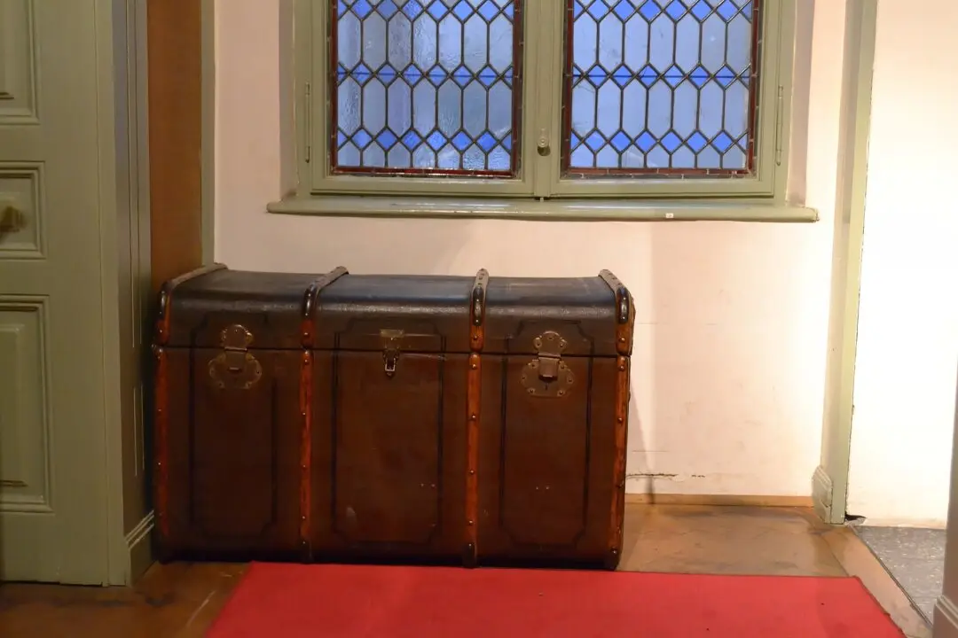 Magnify the Necessary: Lucretia P. Hale’s Short Story ‘The Peterkins’ Summer Journey’