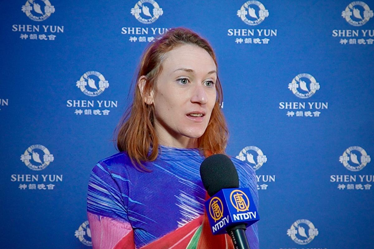 Birmingham Theatergoer Sees Virtues Portrayed in Shen Yun