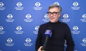 ‘A Magical Journey!’ French Lawyer Dazzled by Shen Yun
