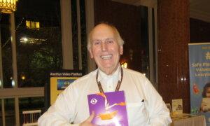 Retired Theater Critic: Shen Yun Is a Wonderful Experience