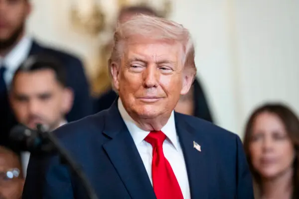 LIVE NOW: Trump Delivers Remarks at Verst Logistics in Kentucky