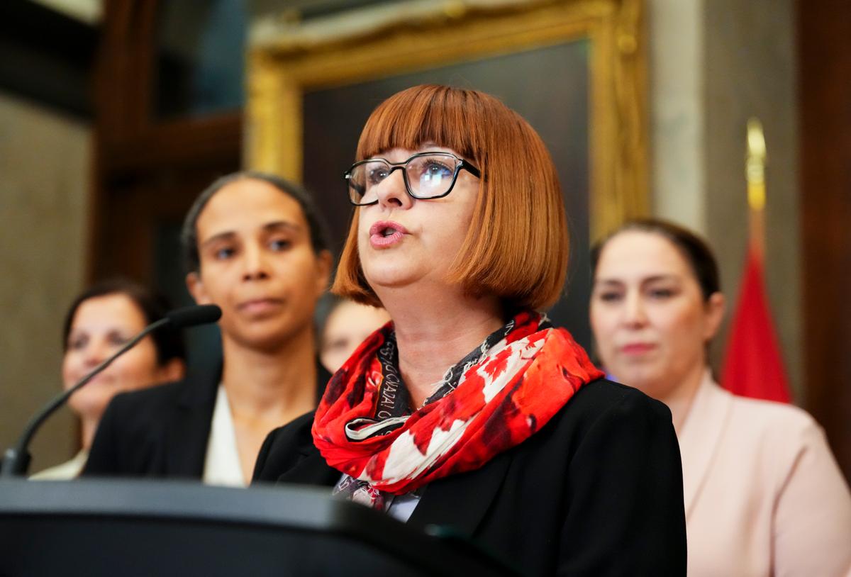 Clocks Springing Forward This Weekend, BC Adopts Year-Round Daylight Time