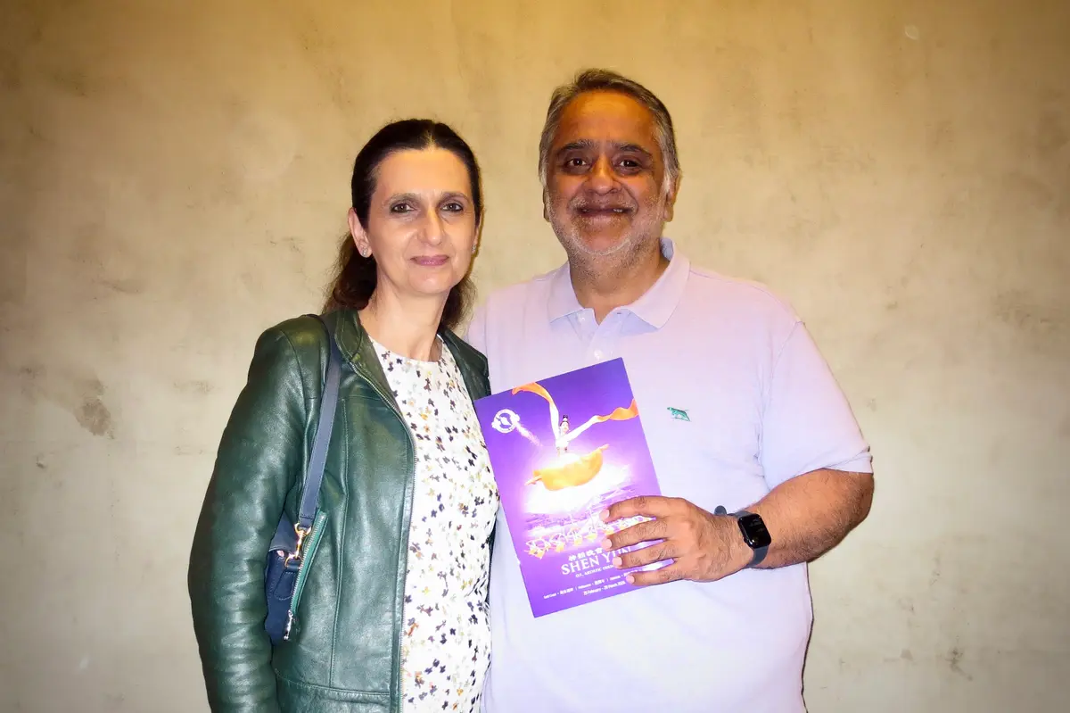 Shen Yun Leaves Business Owner Feeling ‘Very Exhilarated and Hopeful’