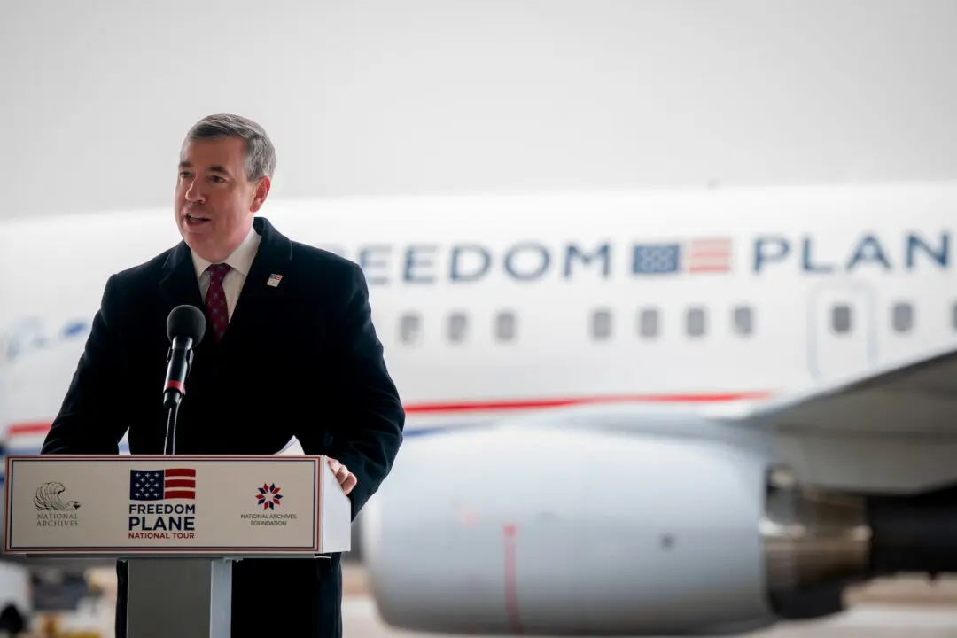 ‘Freedom Plane’ Soars on Landmark Journey Honoring America’s 250th Anniversary