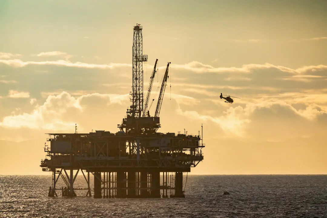 Energy Secretary Directs Oil Company to Resume Operations in California, Citing National Security