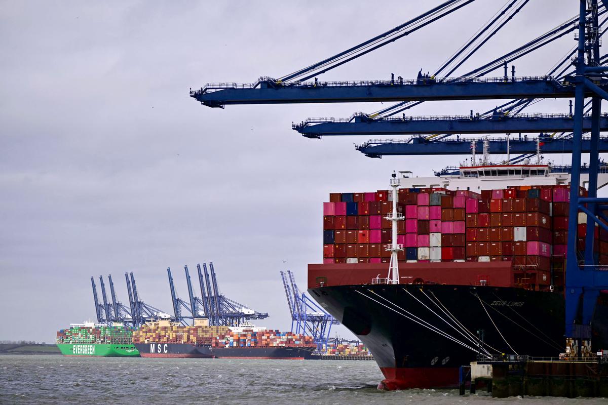 Iran War Puts Pressure on China’s Chemical Industry Chain, Pushing up Prices for Plastics, Methanol