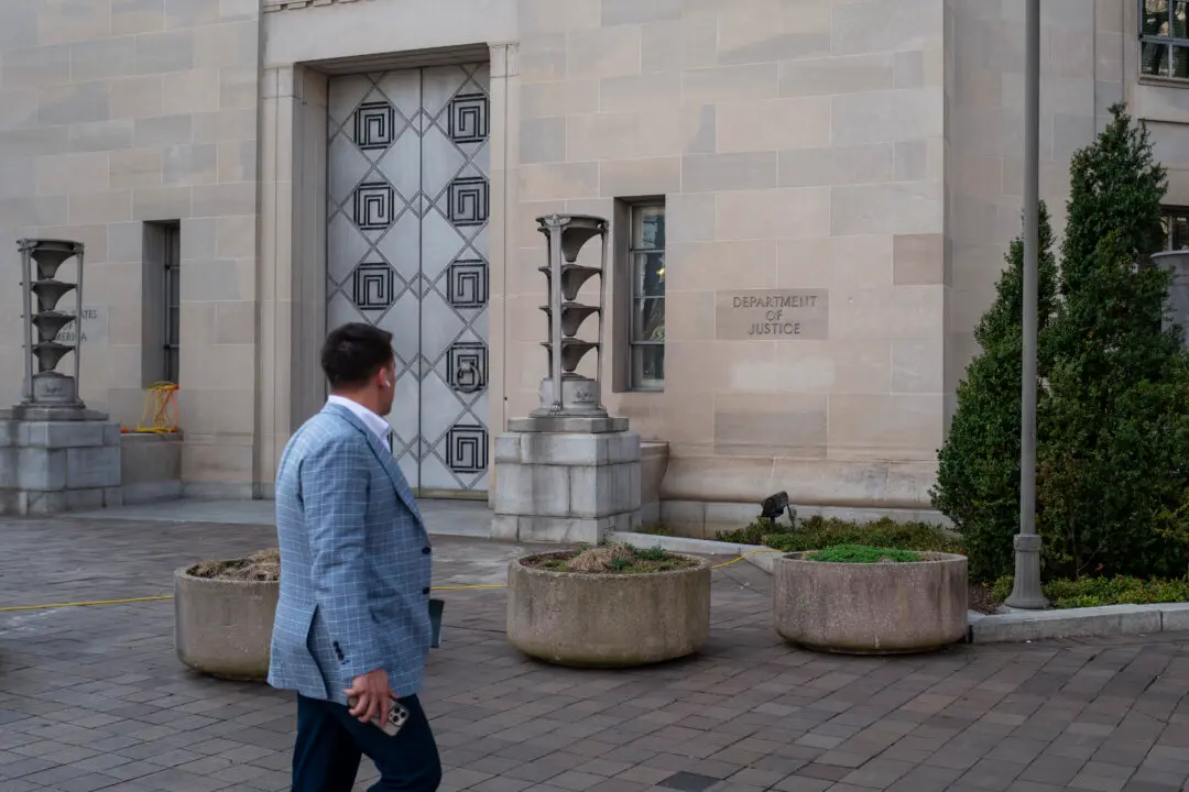 Chicago Man Sentenced to 25 Years for Conspiring With ISIS