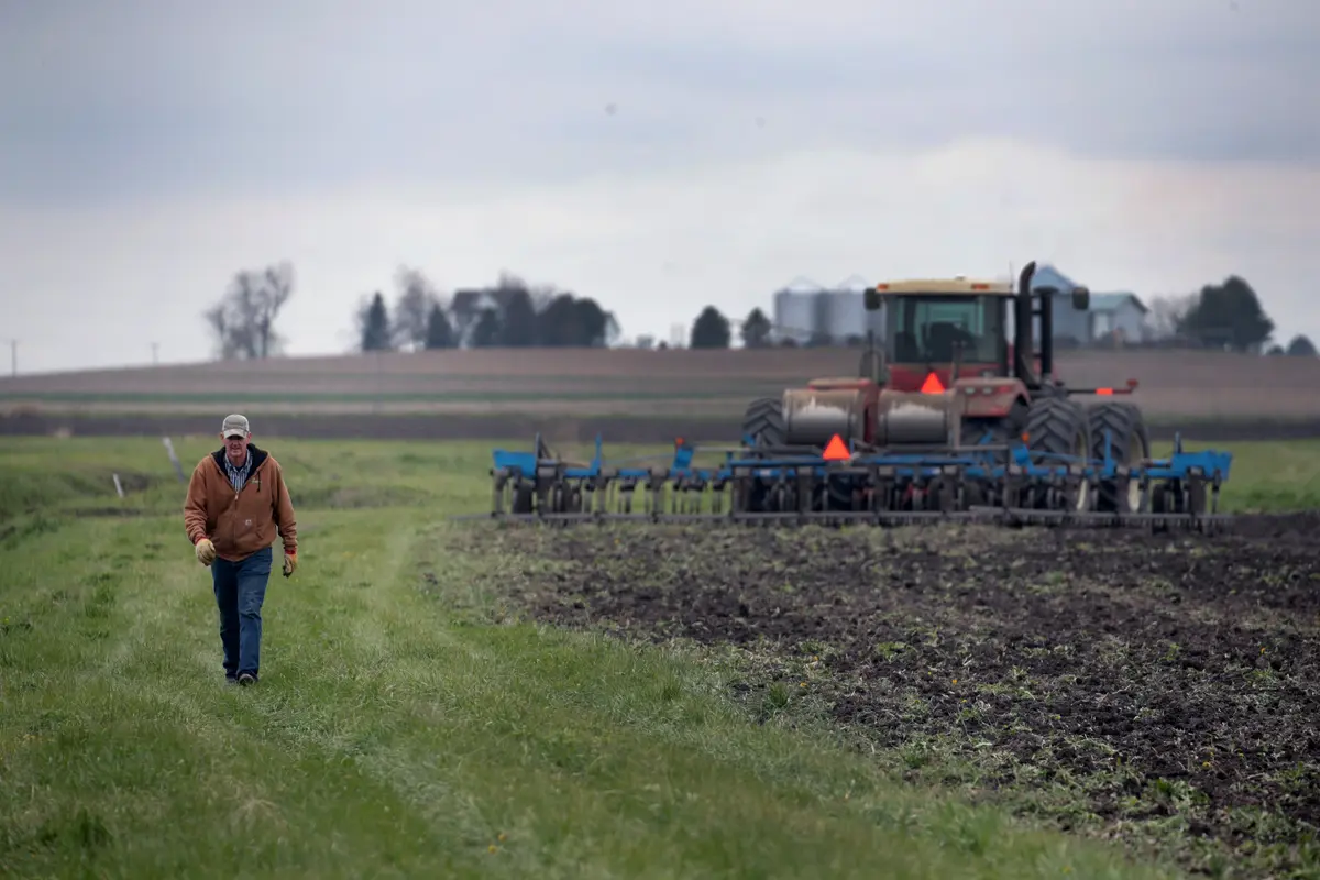 Expert Warns of Fertilizer Shock During Critical Planting Season