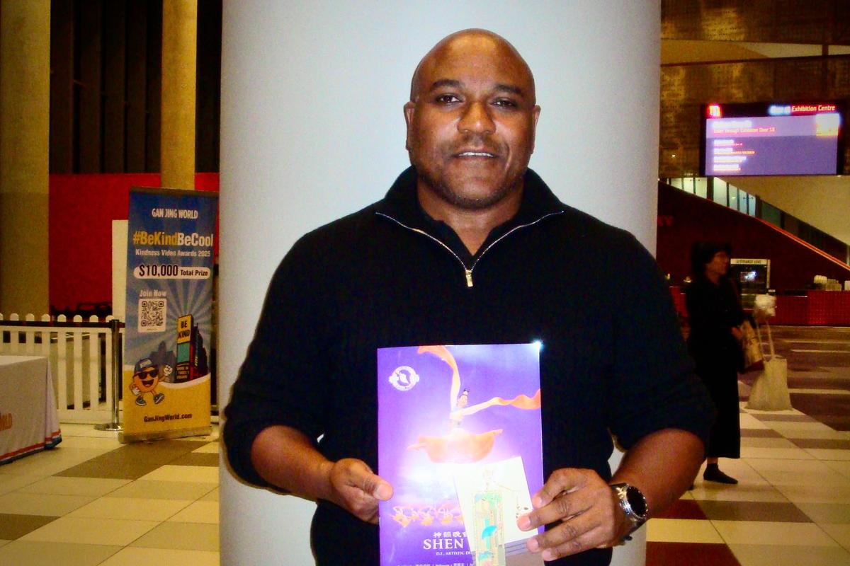 Melbourne Theatergoer: Shen Yun Encourages Return to Fundamental Values