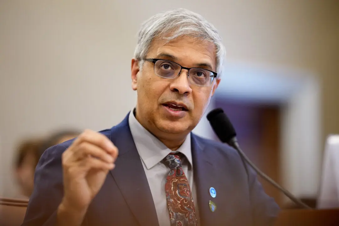 NIH Head Says Agency Moving to Fill Open Director Positions