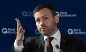 Quebec Separatist Leader Raises Surveillance Concerns