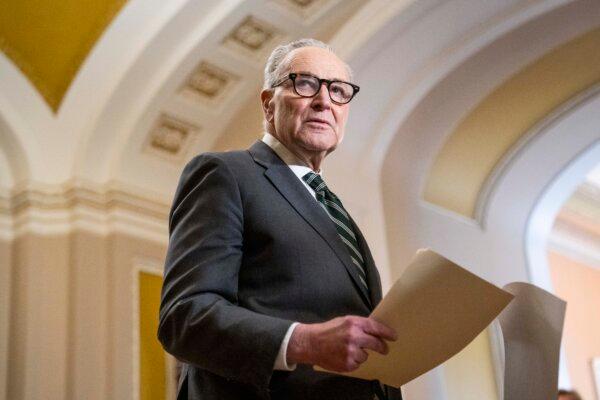 Schumer, Senate Democrats Outline ‘Vote-a-Rama’ Strategy