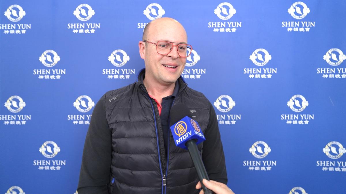 Shen Yun ‘Preserves China’s Traditions,’ Says Business Owner