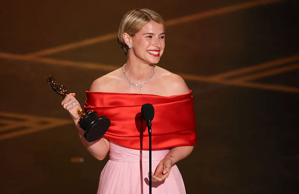 ‘The Beautiful Chaos of a Mother’s Heart’: Jessie Buckley Brings Motherhood to the Oscars