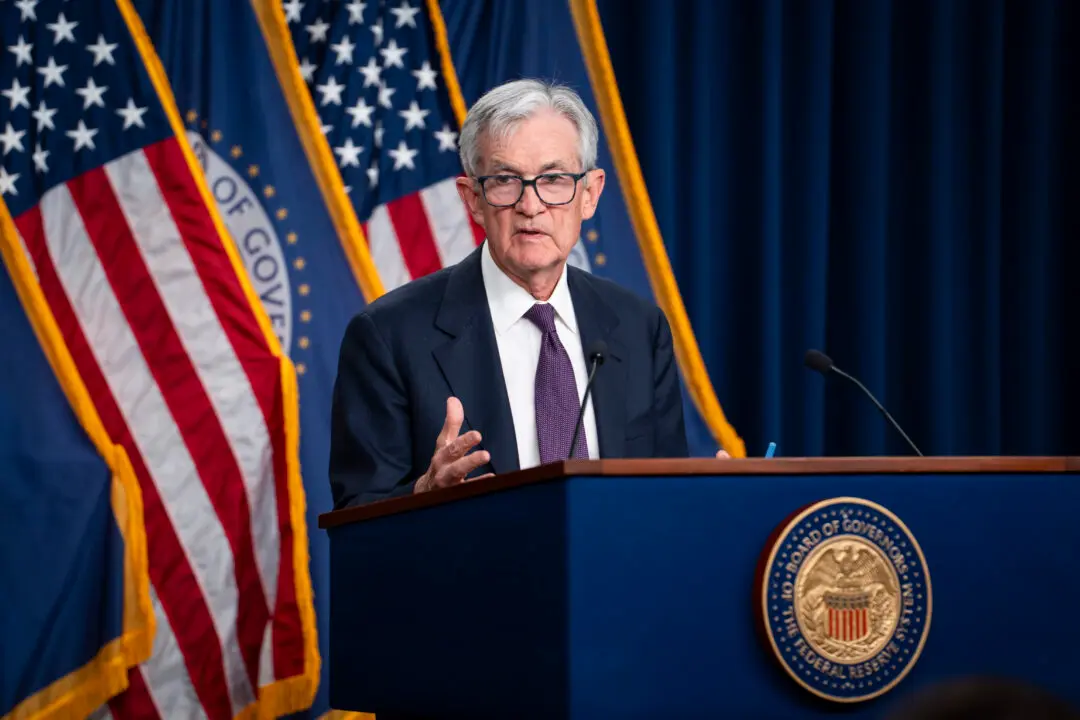 Fed Leaves Interest Rates Unchanged