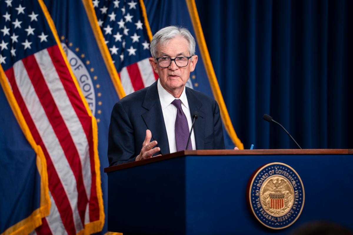 Fed Leaves Interest Rates Unchanged