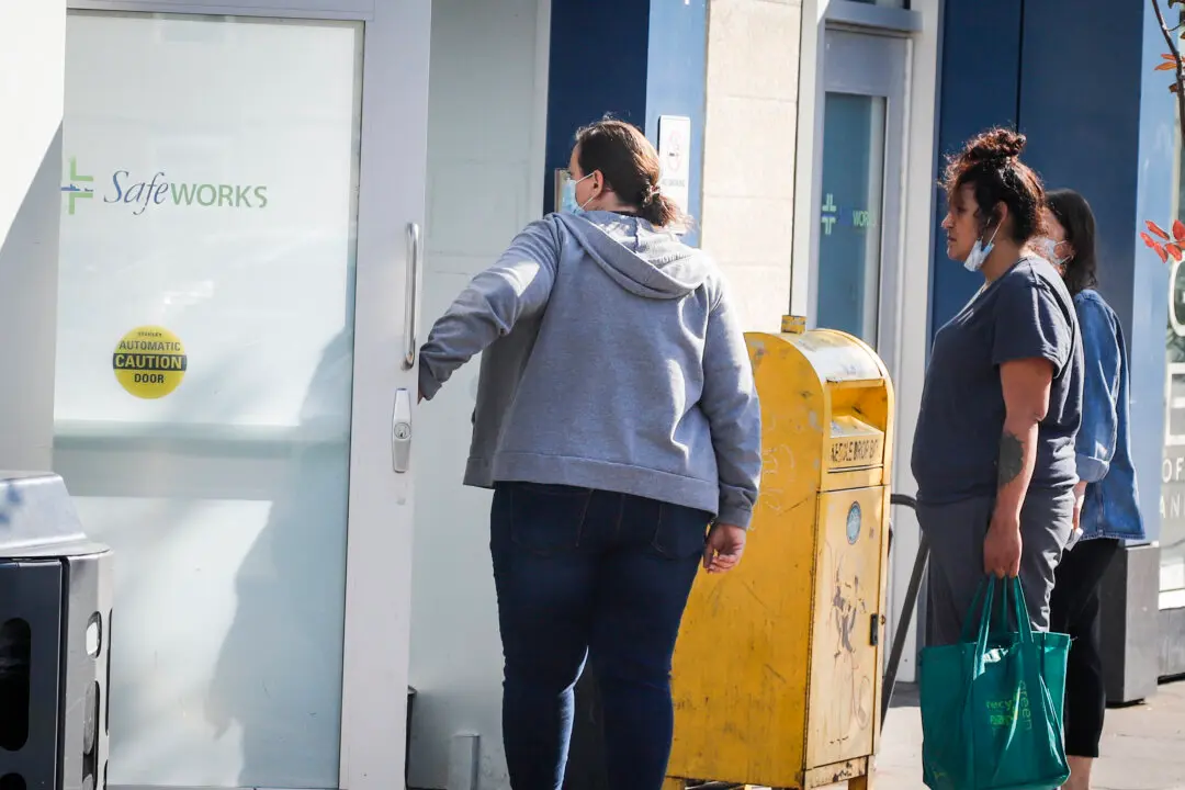 Alberta to Close Supervised Drug Consumption Sites in Calgary and Lethbridge