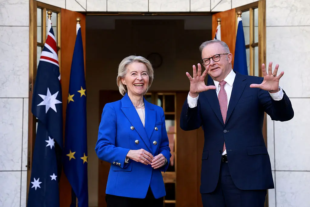 Australia, European Union Sign Free Trade and Defence Deals