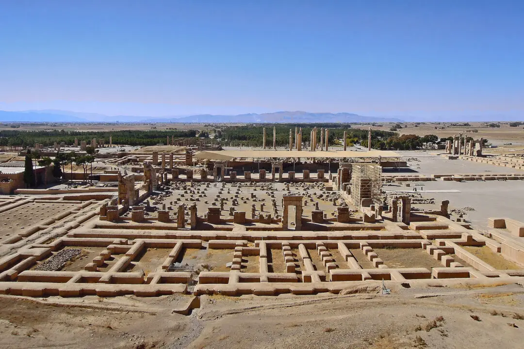 Persepolis: Jewel of the Achaemenid Empire