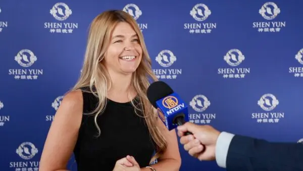 Designer Inspired to Add ‘More Color’ After Watching Shen Yun