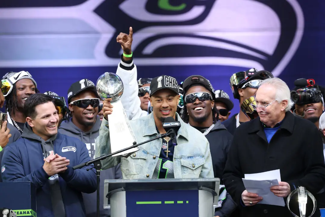 Seahawks Sign ‘Foundational Piece’ Jaxon Smith-Njigba to 4-Year, $168.6 Million Deal