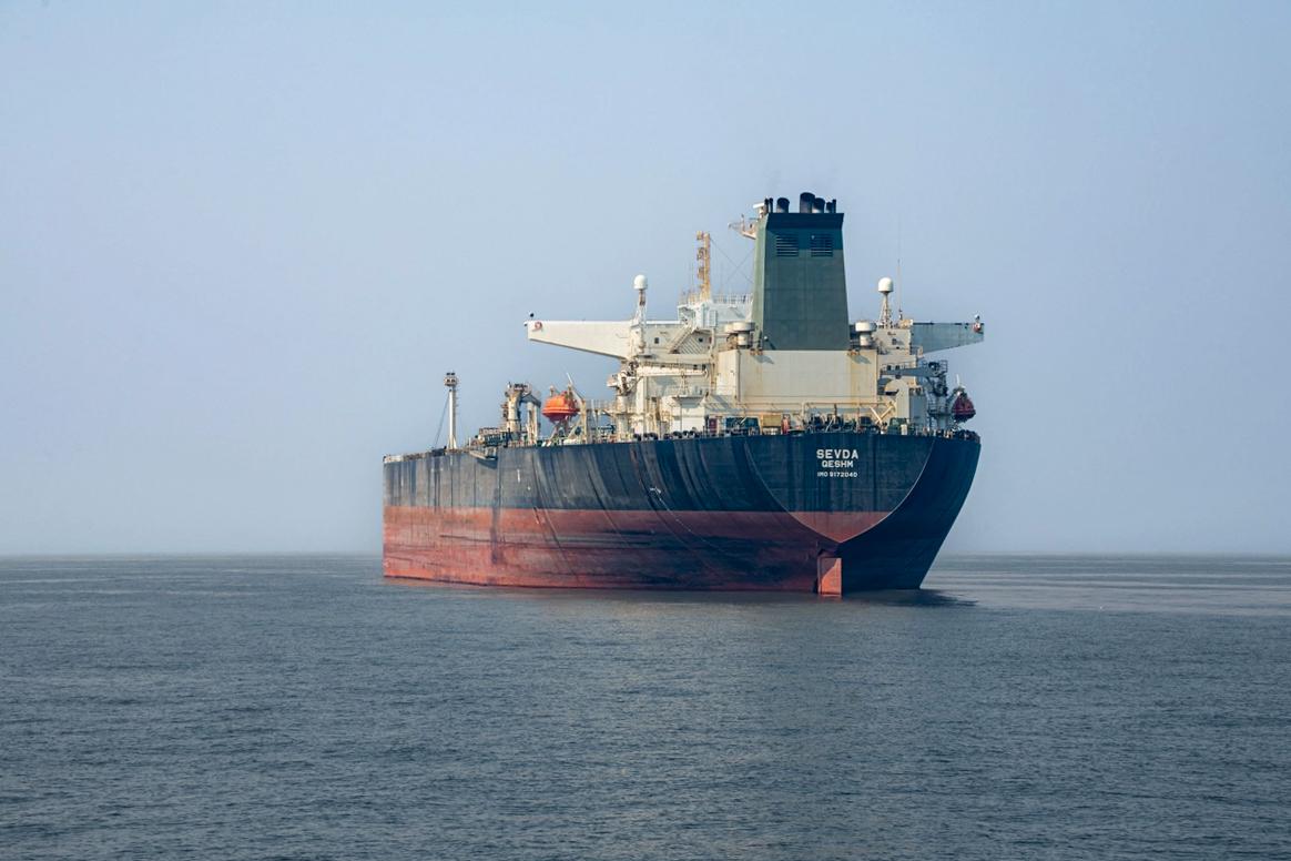 Trump Says Iran Allowed 10 Tankers Through Hormuz Strait as Sign of Good Faith for Talks