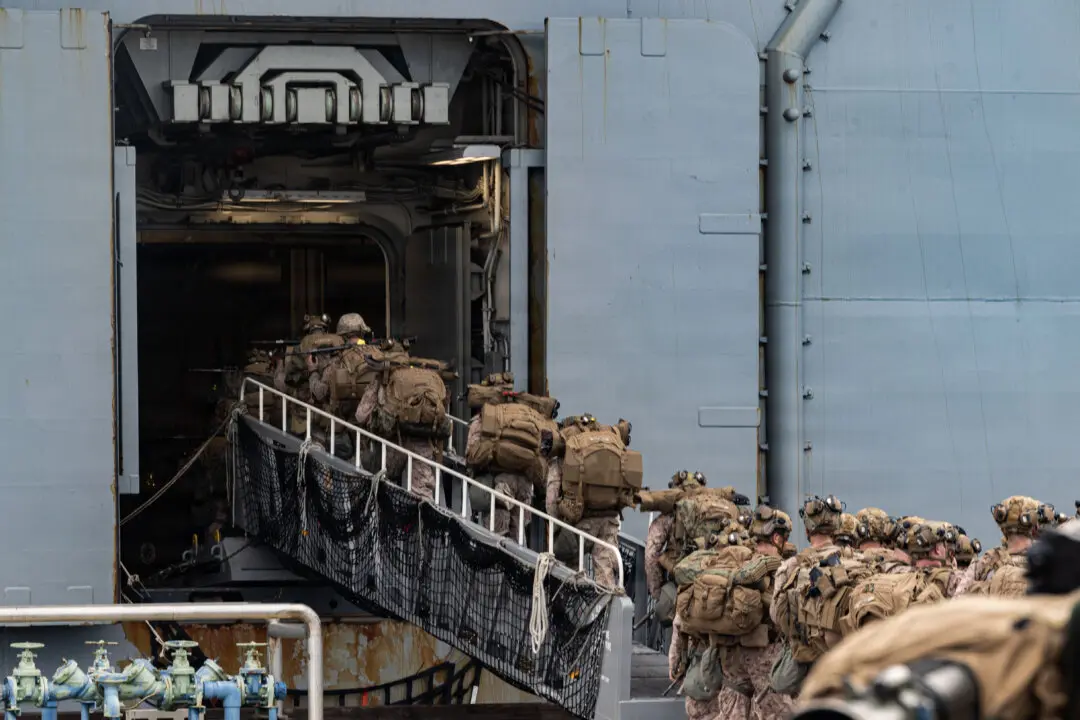USS Tripoli Reaches Middle East With More Than 3,500 Troops