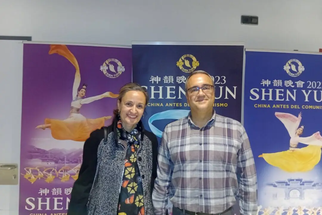 ‘I’ve Never Seen Anything So Spectacular,’ Spanish Theatergoers Moved by Shen Yun