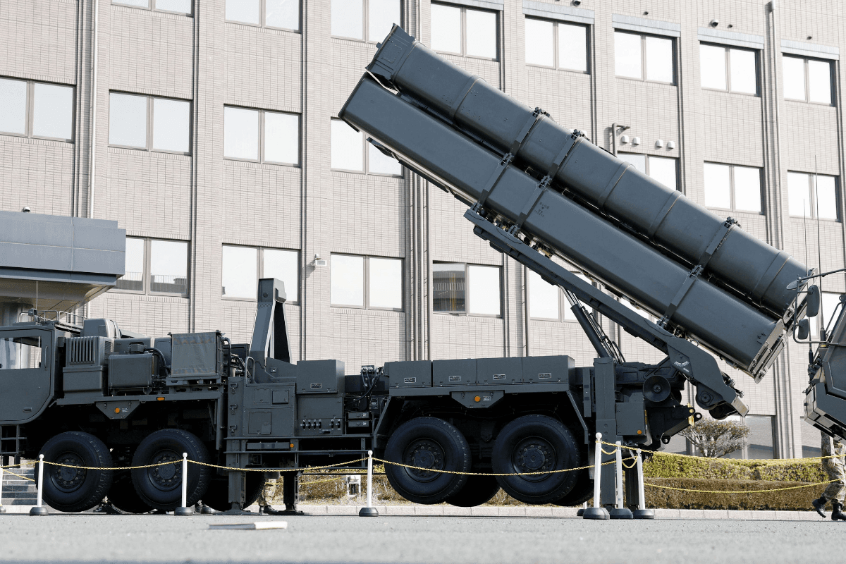 Japan Deploys First Long-Range Missiles as Tokyo Boosts Defense Capabilities thumbnail