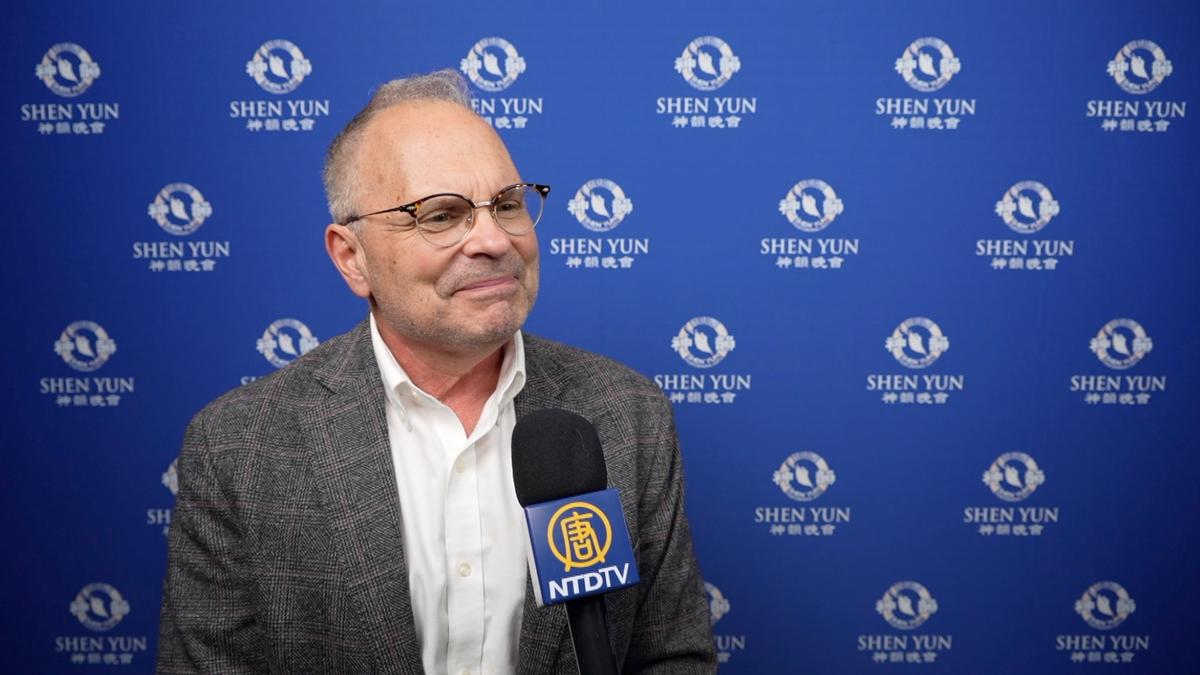 Theatergoer Says Watching Shen Yun Is ‘Like Looking at Nature’