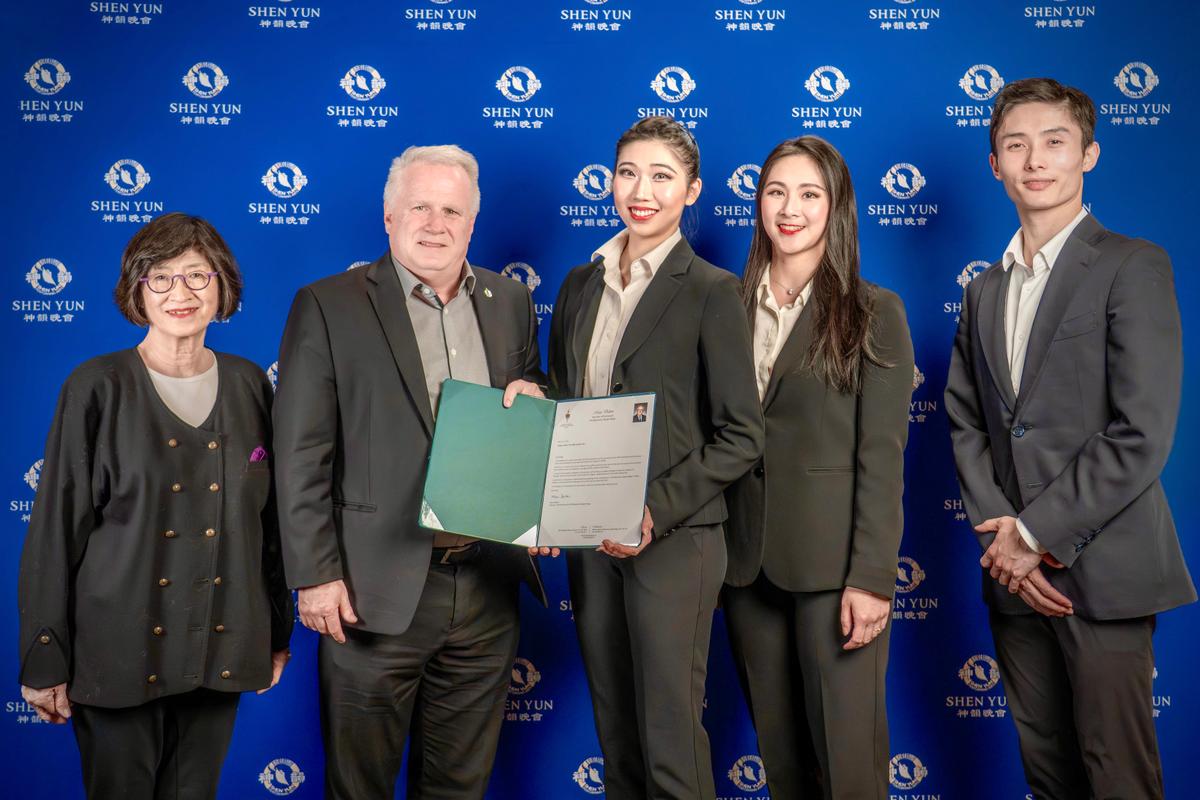 Shen Yun’s Message About Freedom Is Very Important, Says Canadian MP