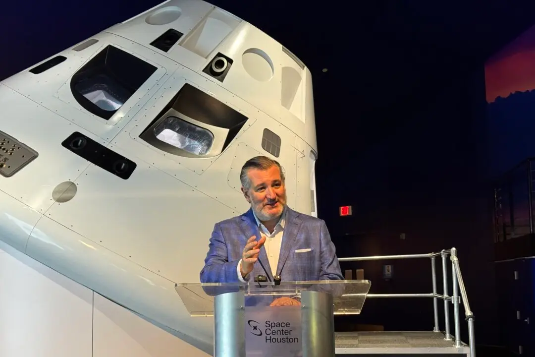 Lawmakers Celebrate Successful Artemis II Moonshot