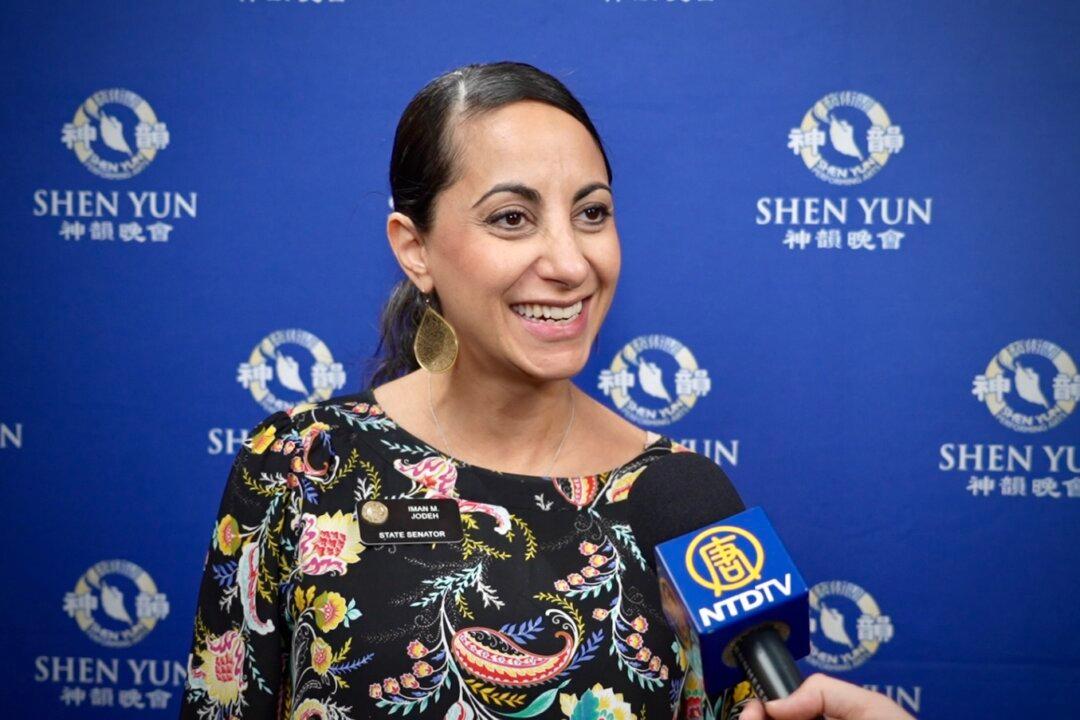 ‘Absolutely Beautiful and Captivating’: Colorado Senator Honors Shen Yun