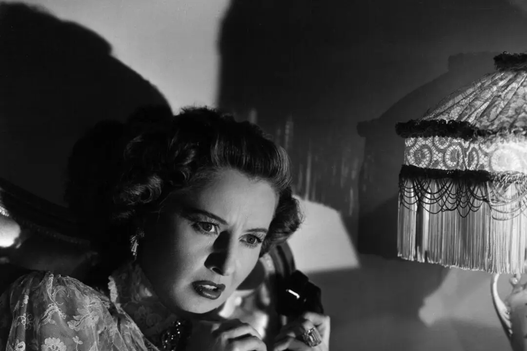 ‘Sorry, Wrong Number’: A Barbara Stanwyck Showcase