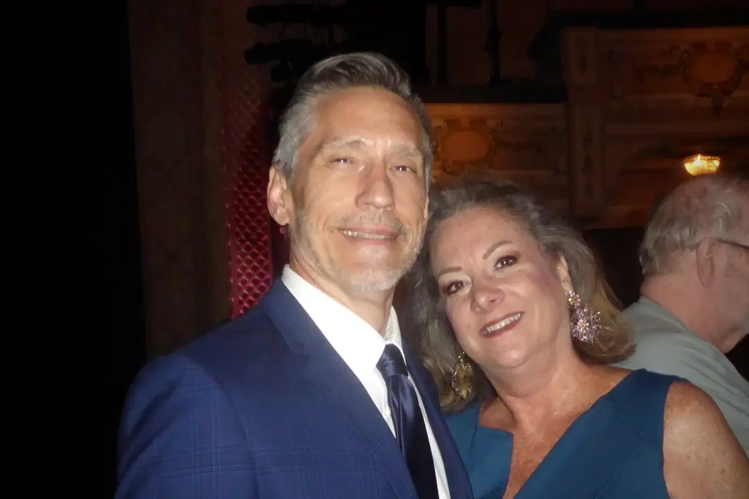 Philadelphia Theatergoer Taken by the Beauty of Shen Yun