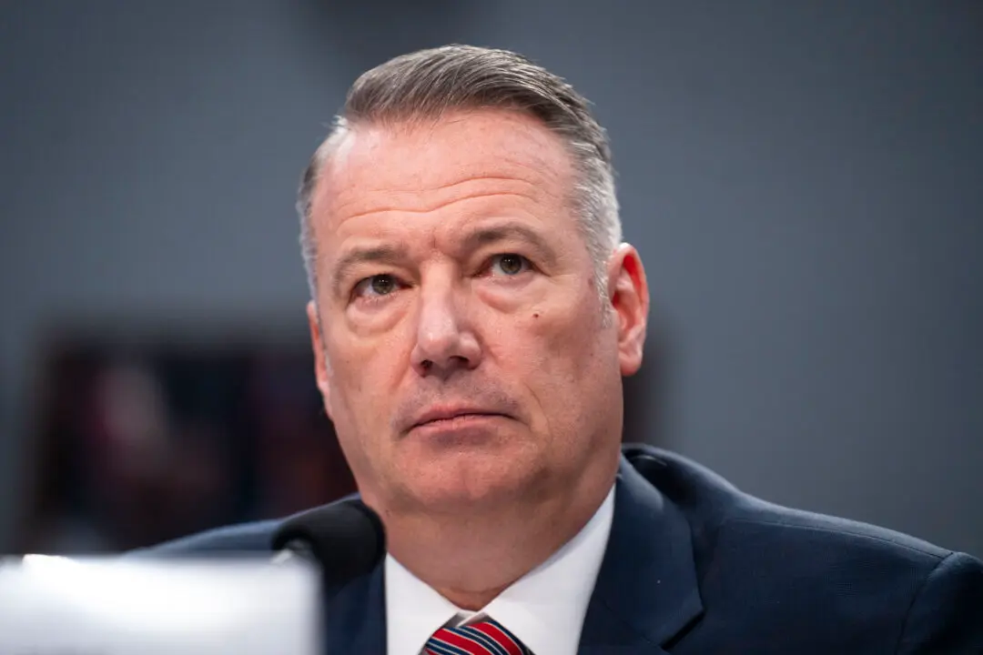ICE Alleges Widespread Fraud in Major Foreign Student Work Program