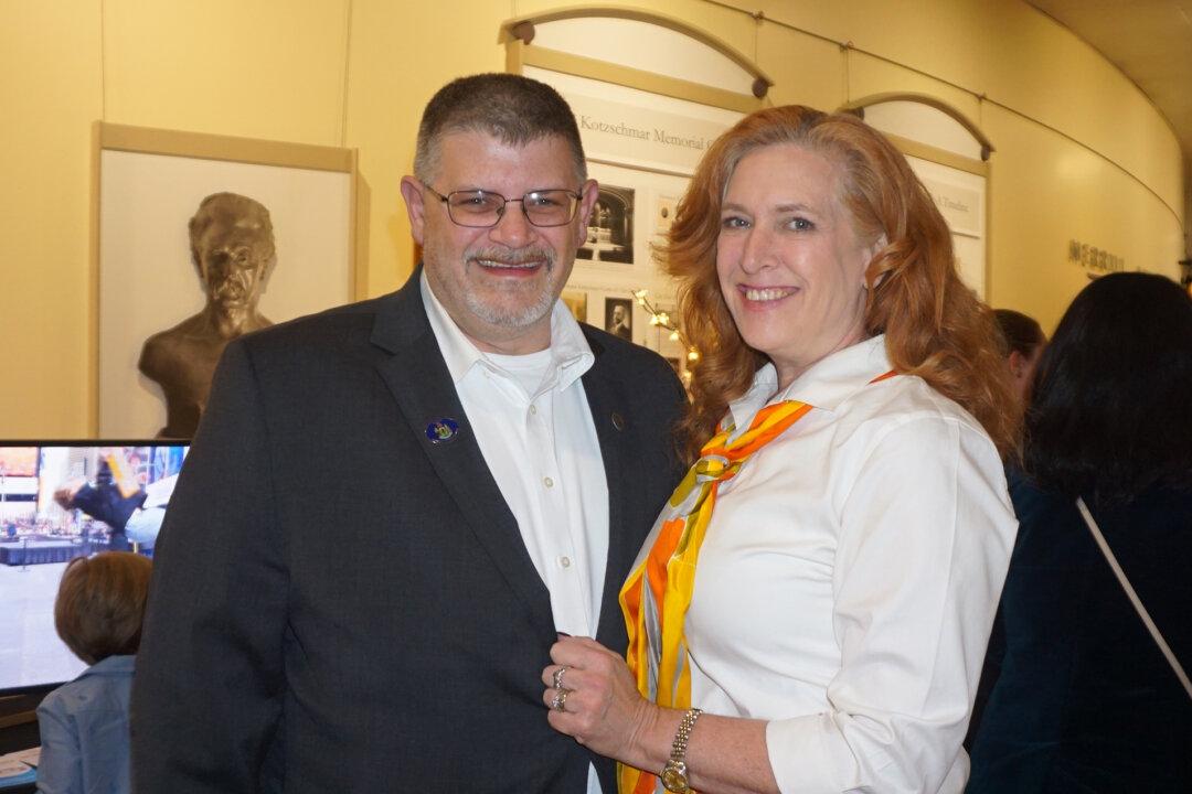 Maine State Representative Says Shen Yun’s Message Vitally Important