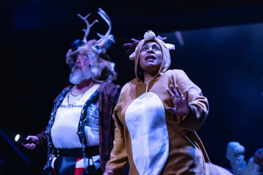 Chicago Shakespeare Theater Brings New Life to ‘The Merry Wives of Windsor’
