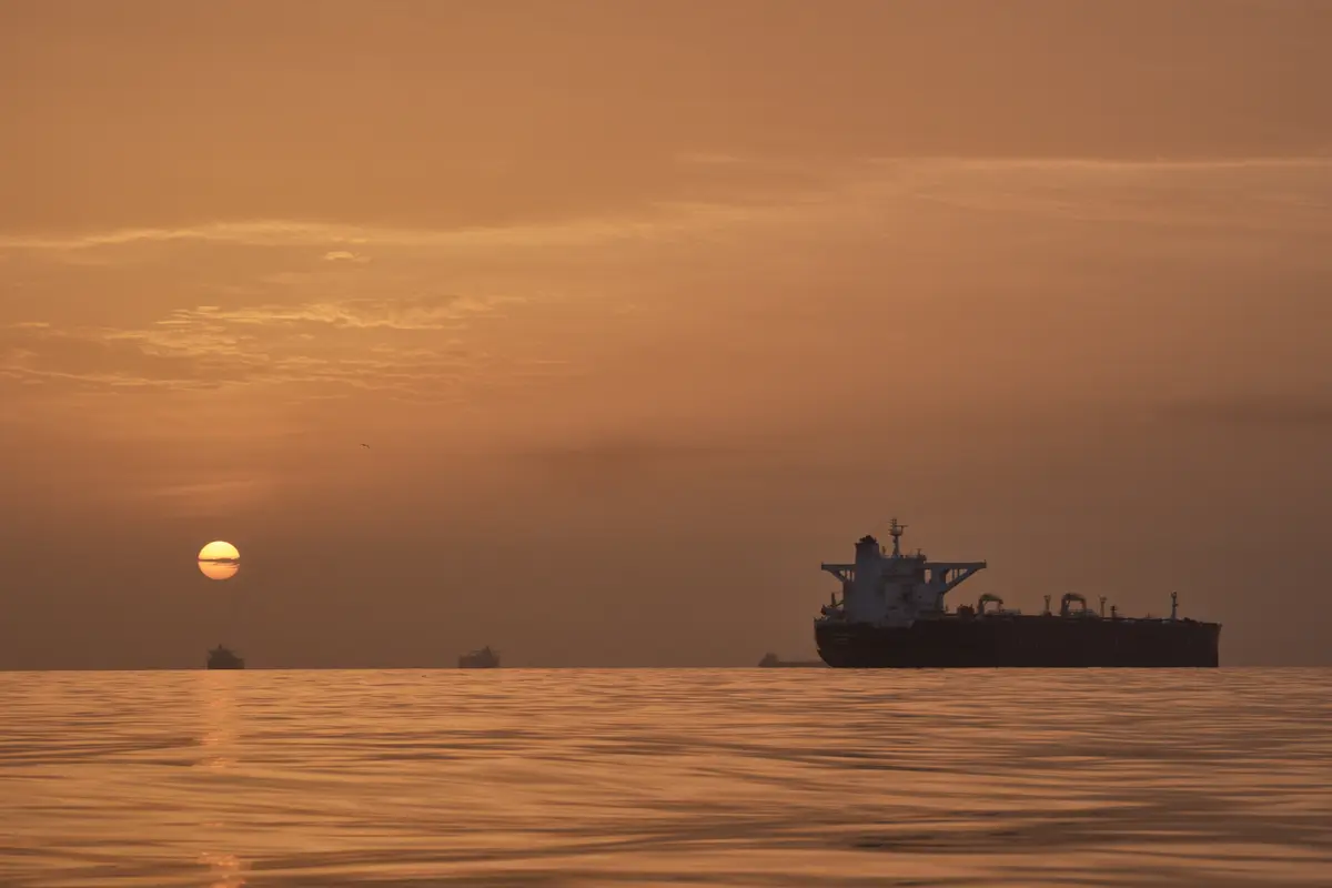 Oil Prices Fall 4.7 Percent on Hopes of US–Iran Deal