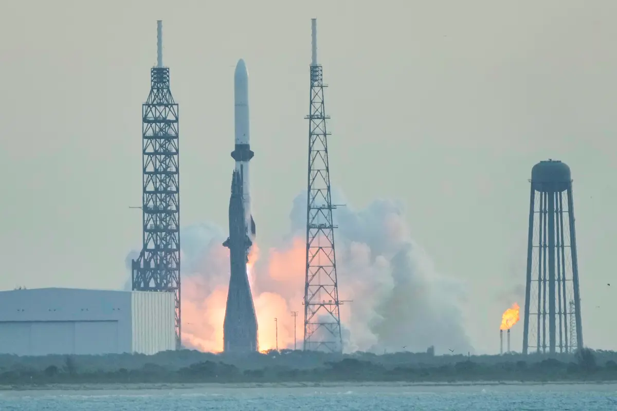 NASA, Blue Origin Set to Rebuild After Explosion Brings Moon Plans Into Question