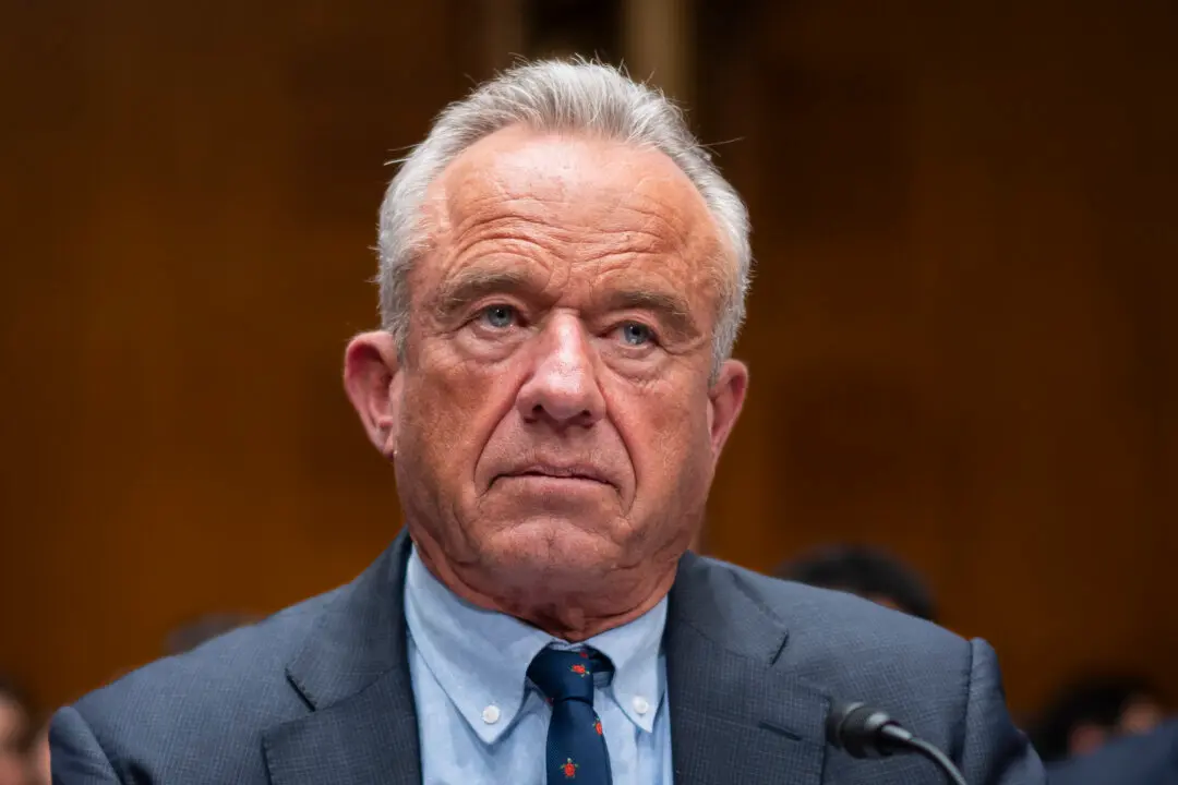 Trump Administration Seeks Pause of Lawsuit Challenging Vaccine Recommendations