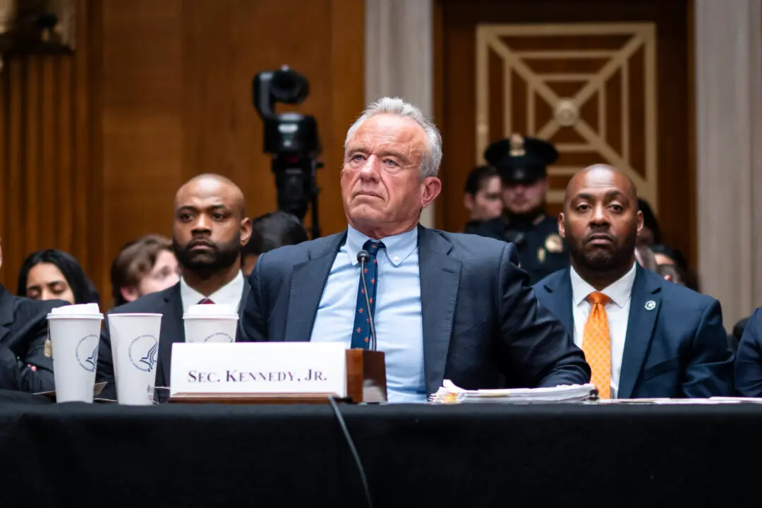 Kennedy Says Incoming CDC Director Will Be Able to Make Vaccine Decisions