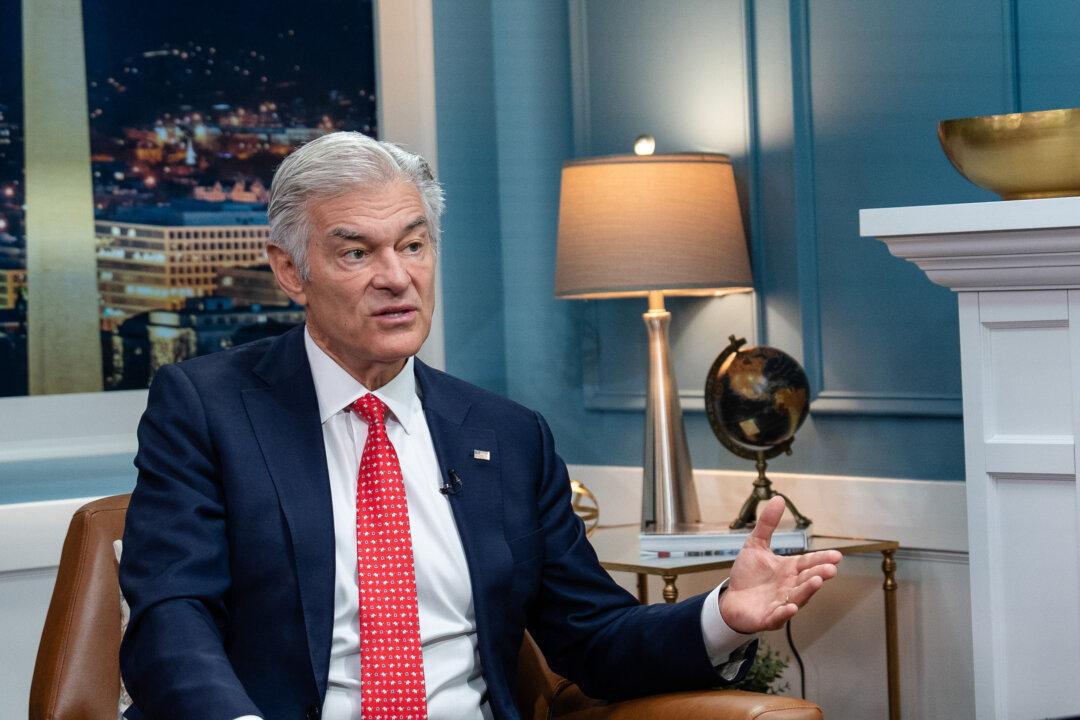 Dr. Oz Demands States Take Action on Medicaid Fraud