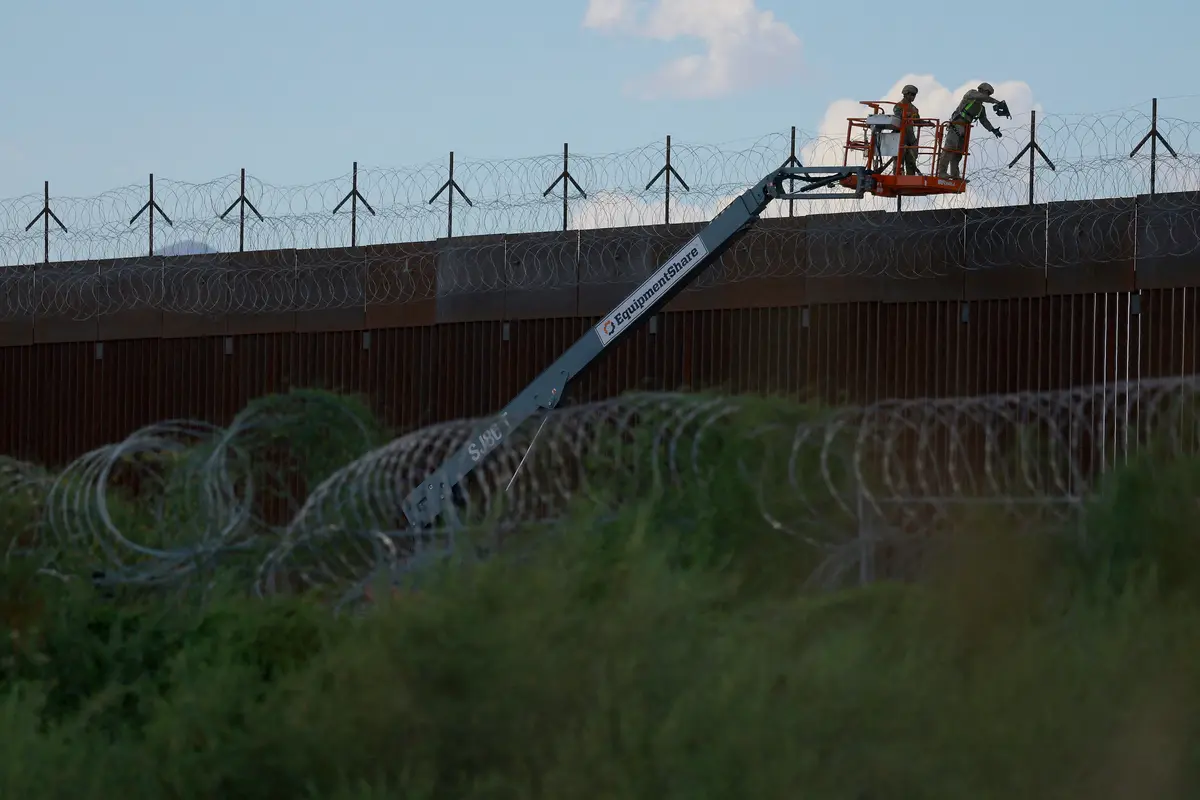 Federal Appeals Court Allows Texas to Enforce State Immigration Law