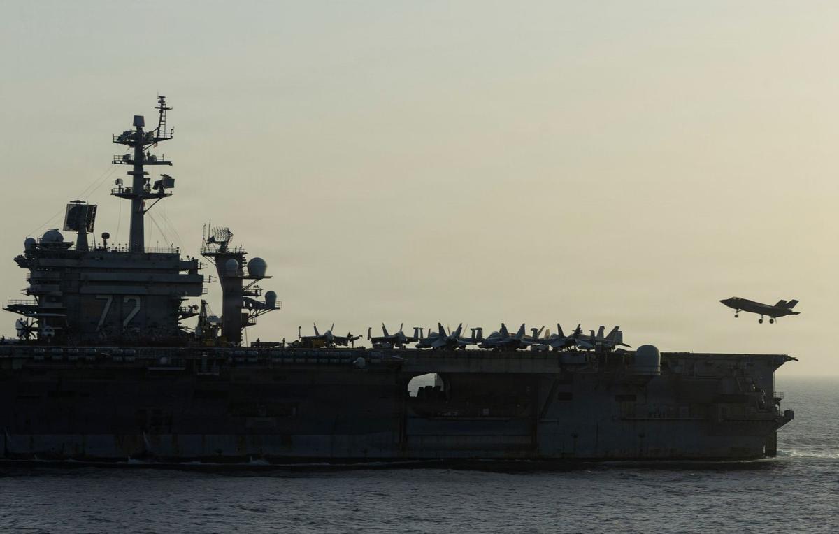 3 US Aircraft Carriers Operating in Middle East for First Time in Over 2 Decades