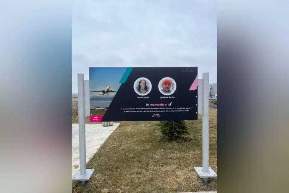 Montreal Airport Installs Memorial to Air Canada Pilots Who Died in LaGuardia Crash