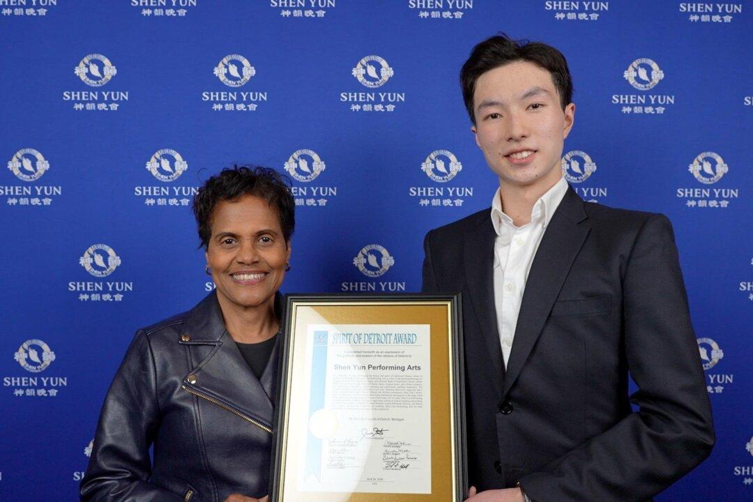 Shen Yun Is ‘Precise and Absolutely Beautiful,’ Says Detroit City Council Member